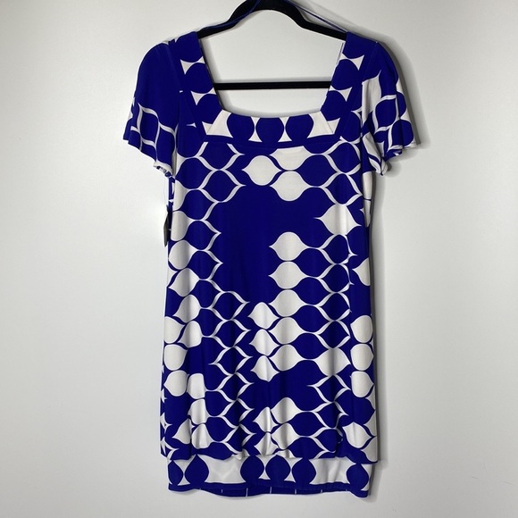 Donna Morgan shift dress - Picture 10 of 12